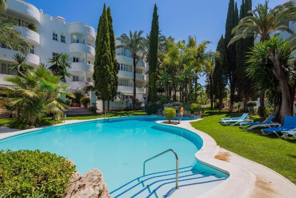 Marbella Real Seaside Apartment Luaran gambar