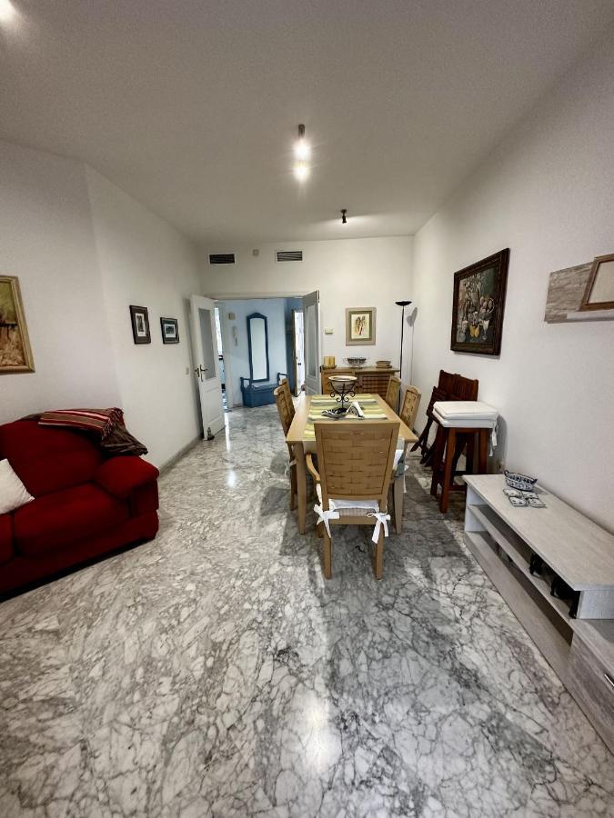 Marbella Real Seaside Apartment Bilik gambar